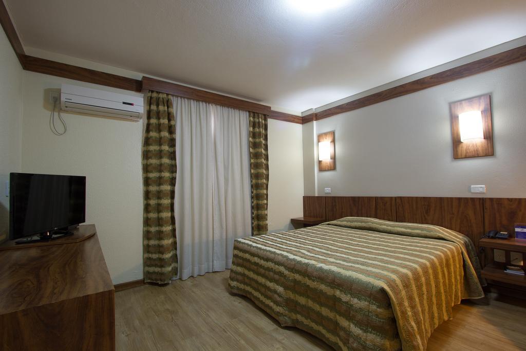 Hotel Le Canard Lages Buitenkant foto