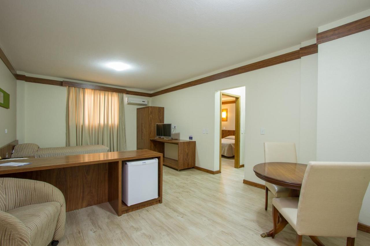 Hotel Le Canard Lages Buitenkant foto