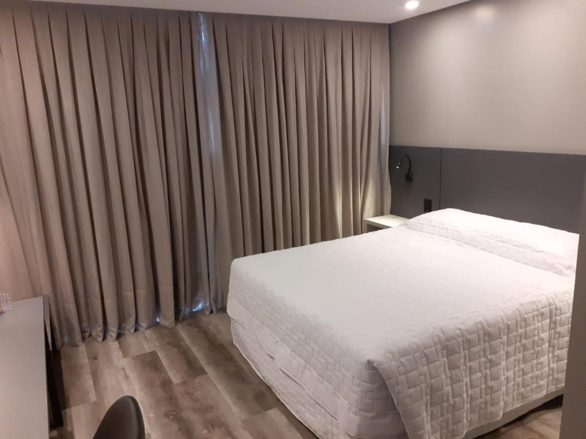 Hotel Le Canard Lages Buitenkant foto