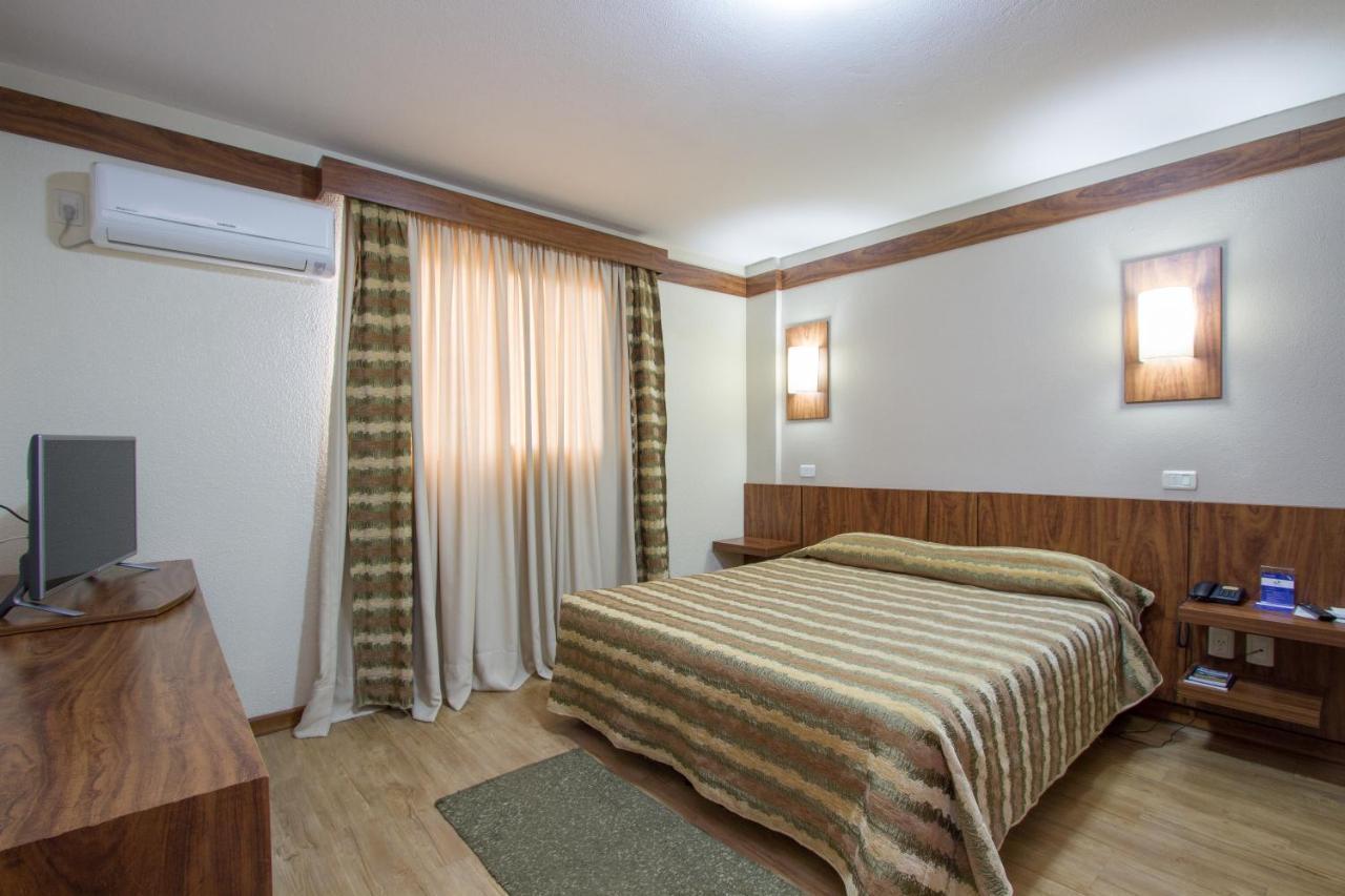 Hotel Le Canard Lages Buitenkant foto