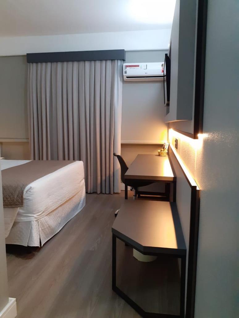 Hotel Le Canard Lages Buitenkant foto