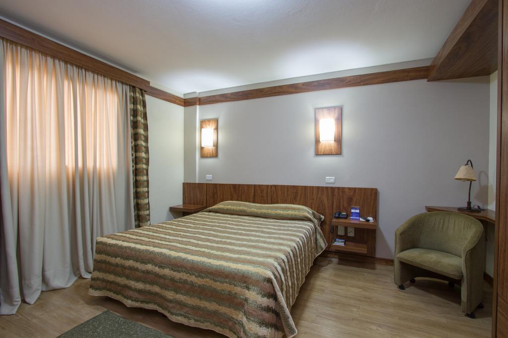 Hotel Le Canard Lages Buitenkant foto